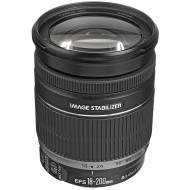 Canon EF-S 18-200mm f 3.5-5.6 IS