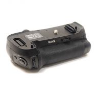 Meike Nikon D500 (Nikon MB-D17)