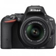 Nikon D5500 Kit (18-55 VR II) Black